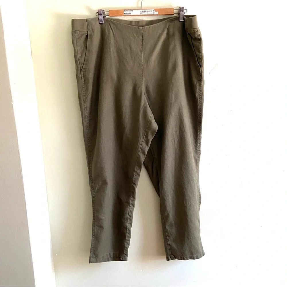 J Jill I love linen pull on 100% linen wide tapered leg pants. Size XL green